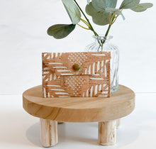 Load image into Gallery viewer, PETITE Card Wallet