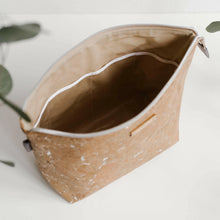 Load image into Gallery viewer, ADVENTURER cosmetics bag | SILVER