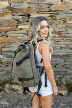 Load image into Gallery viewer, Nomad Backpack in Hemp