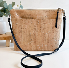 Load image into Gallery viewer, VISIONARY Cross Body Bag | SILVER