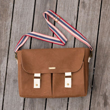 Load image into Gallery viewer, NOMAD messenger bag | SEPIA
